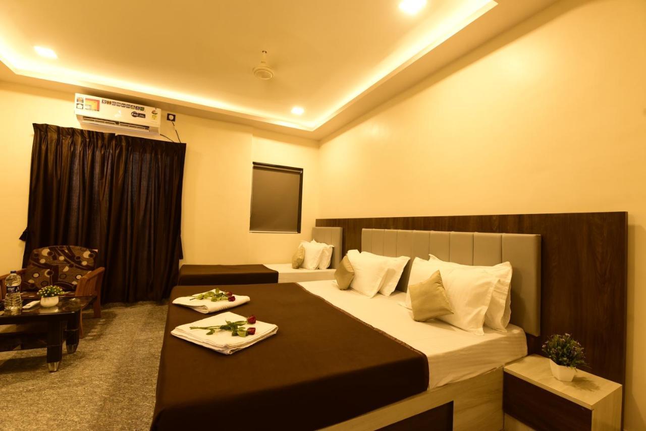 Hotel Sitara Inn Ratnāgiri Kültér fotó